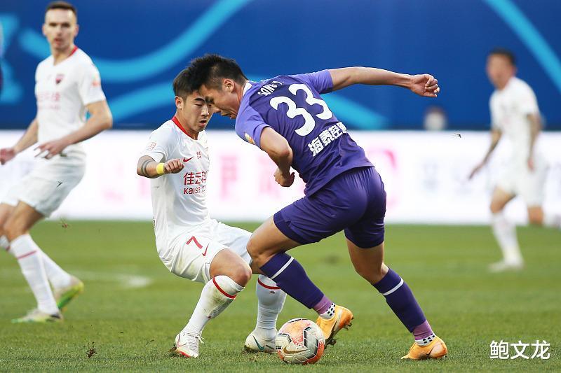 开云体育平台APP-关于天津泰达客场压哨扳平大连人，颓势终结的信息