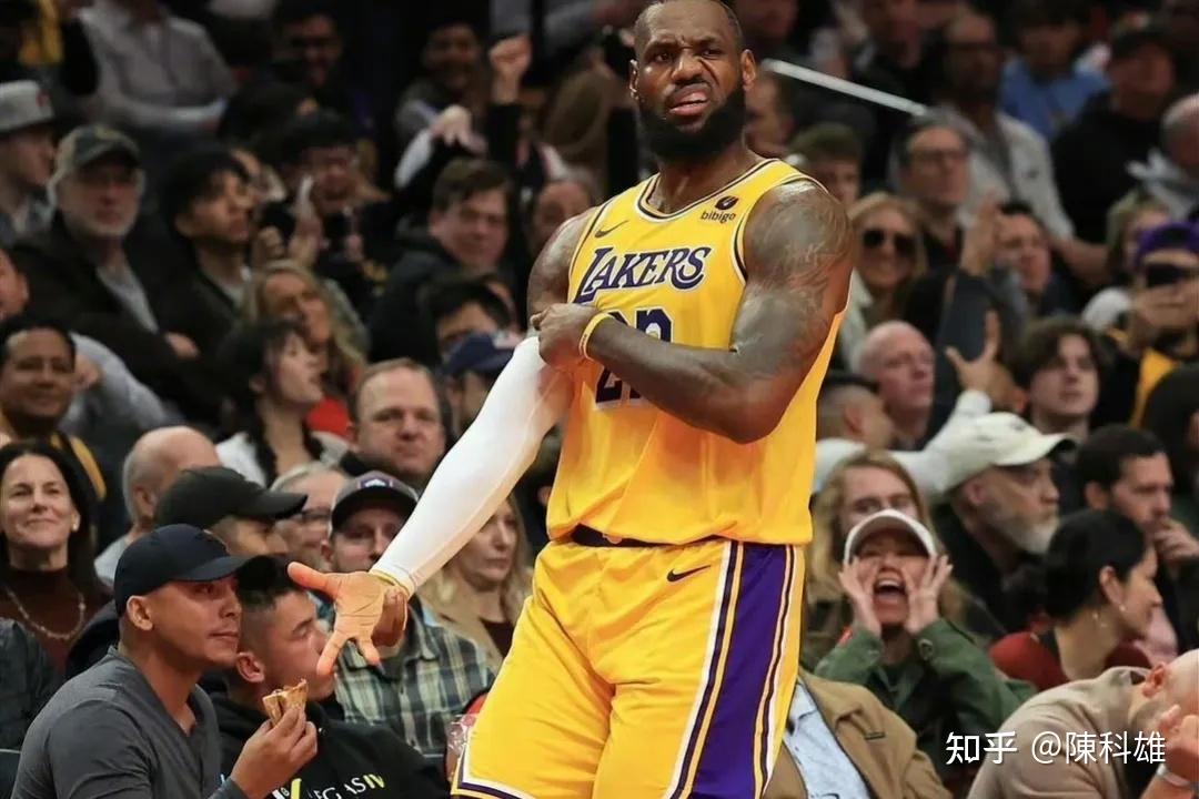 湖人全队合力击败爵士，詹姆斯高效在场上统帅全局的简单介绍