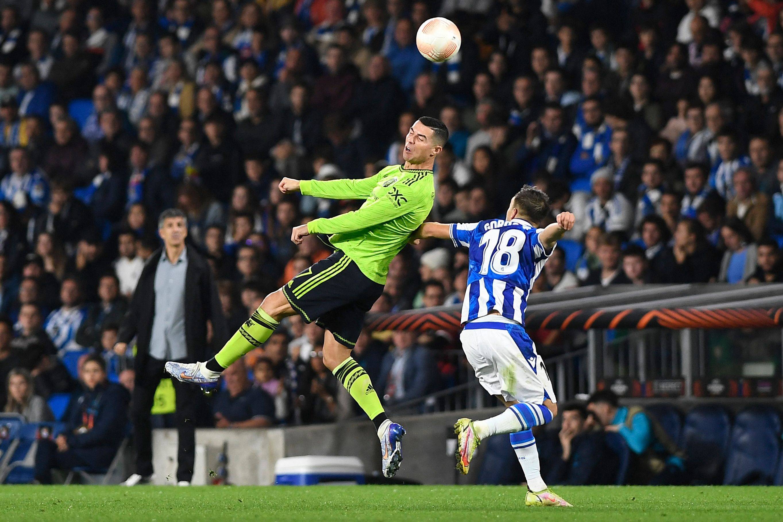 开云体育-包含足球世界焦点：球员合同细节披露引轰动的词条