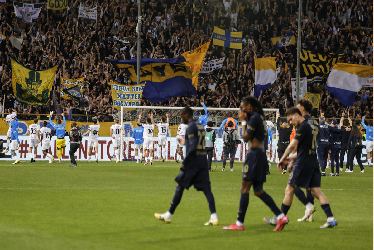 开云体育-关于帕尔马在主场战平对手，结束连败的信息