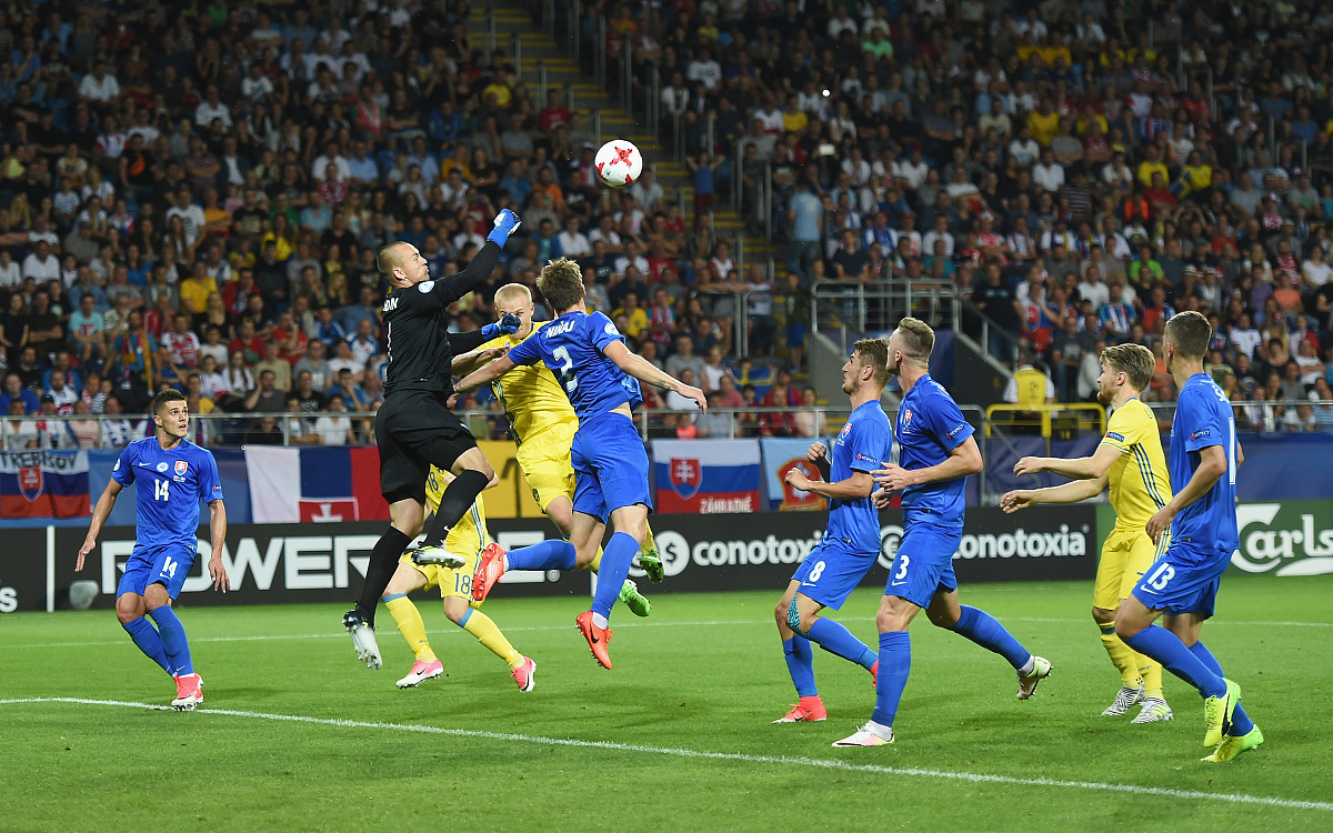 开云体育app-多场欧洲杯比赛中球员们展示出色技术