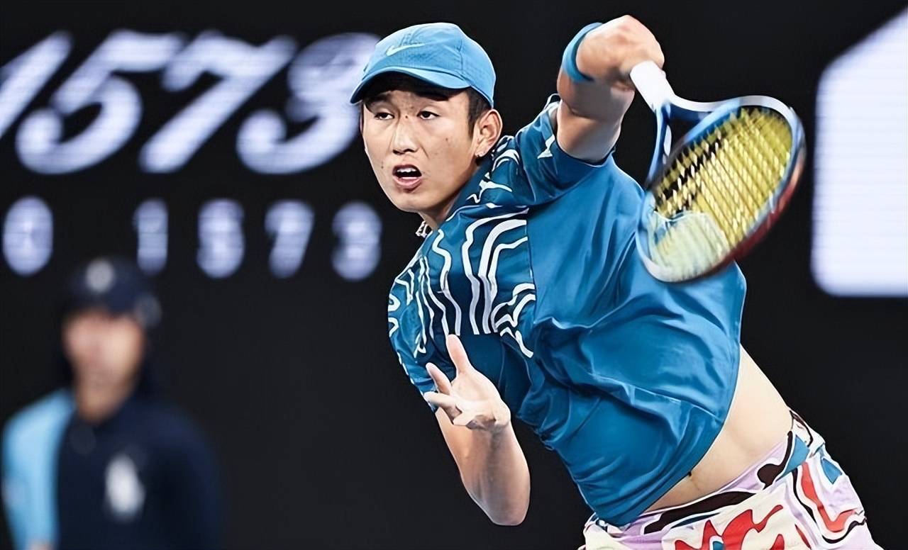 开云下载-棒球赛事中恒大战胜对手成功伤退