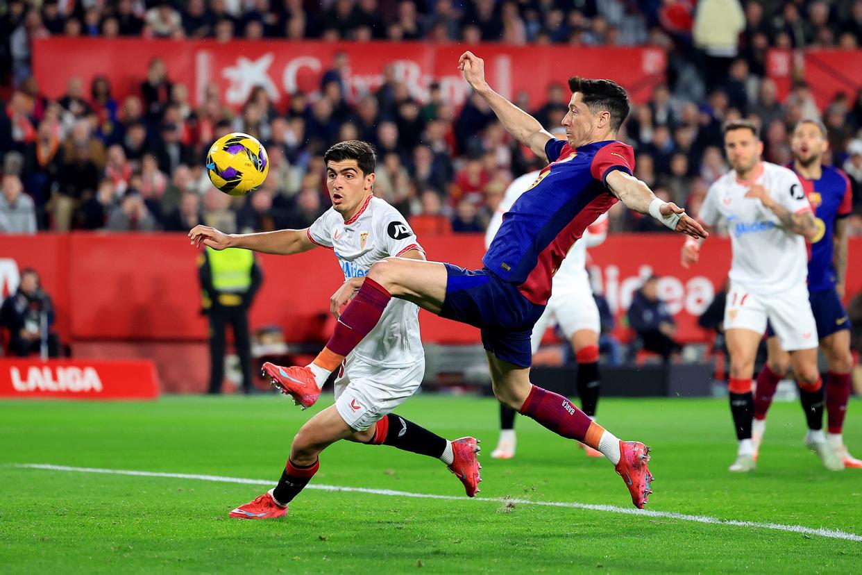 塞维利亚连续3场不胜，冲击近期低谷