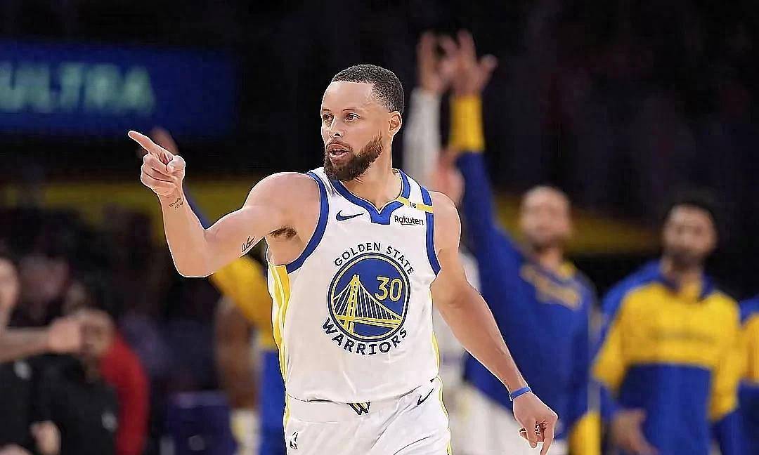 开云体育-勇士陷低谷！库里重伤缺席一月