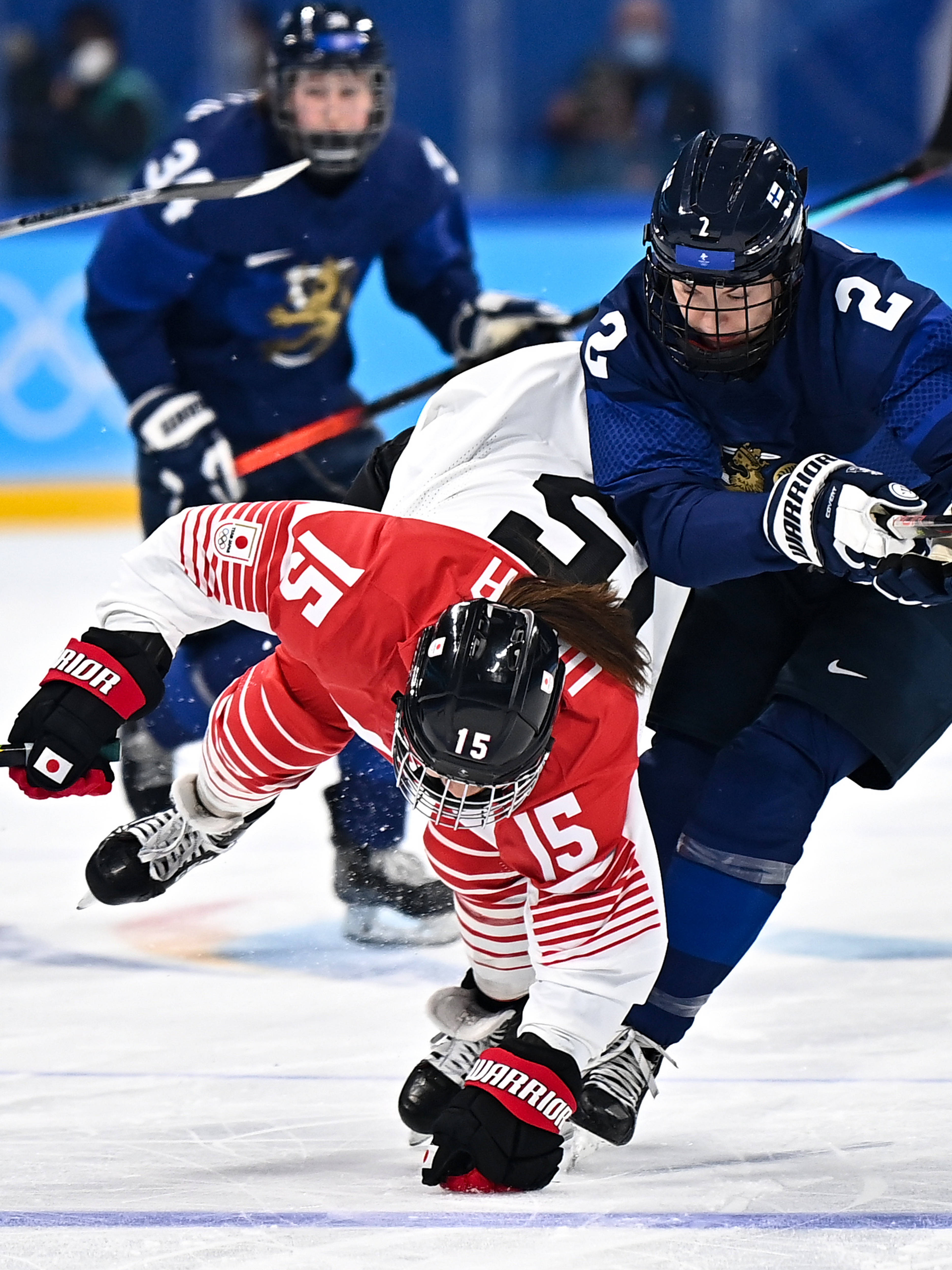 丹麦击败芬兰，稳步迈向淘汰赛资格的简单介绍