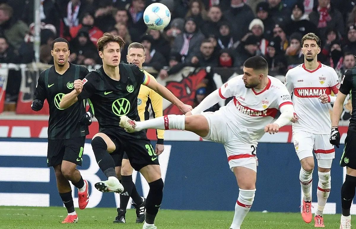 开云体育登录-关于斯图加特队新援奉献进球，为球队赢得胜利的信息