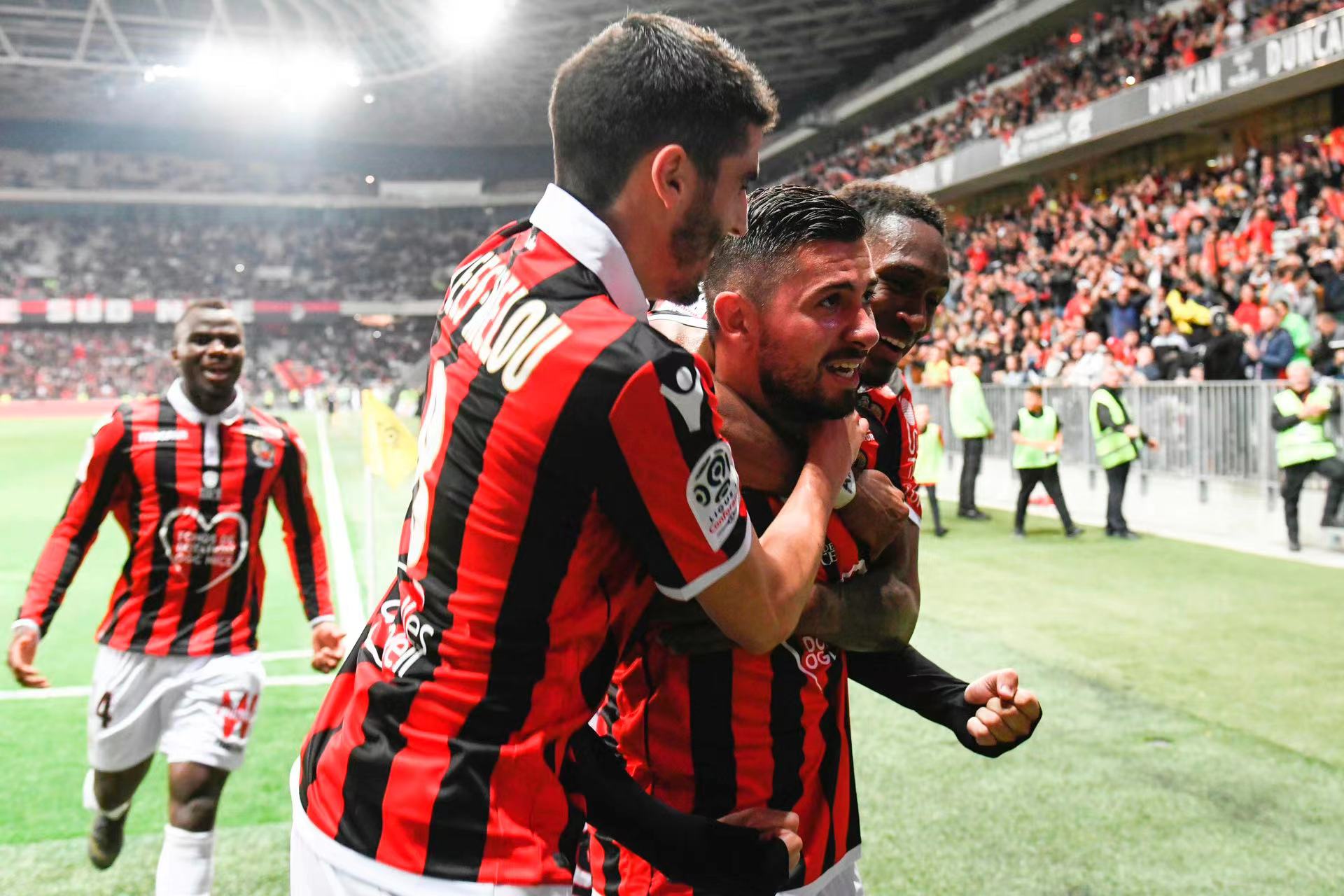 开云体育下载-包含梅斯球队客场失利，反思整体战术布局的词条