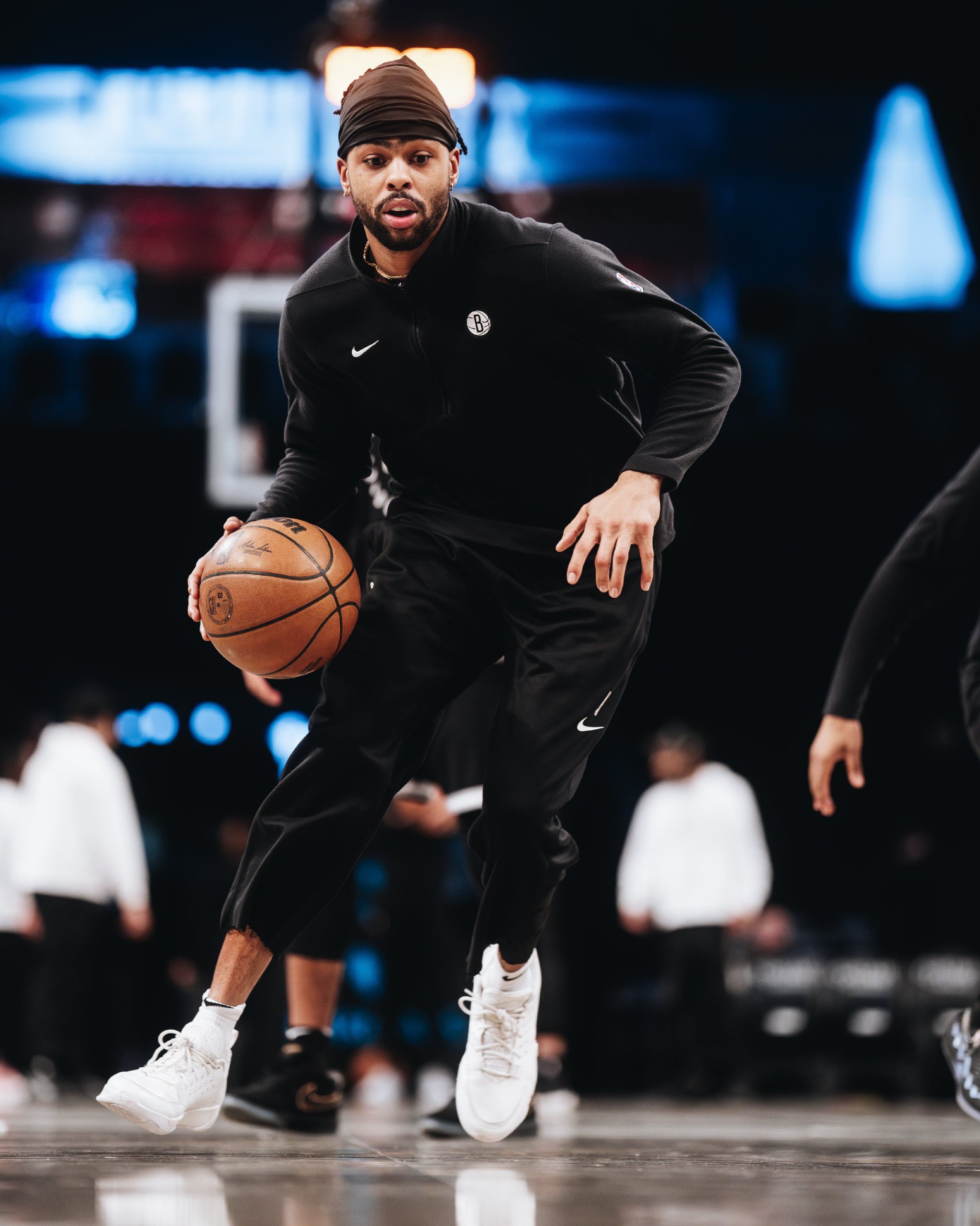 篮网传尾训练视频，全员士气高涨备战季后赛