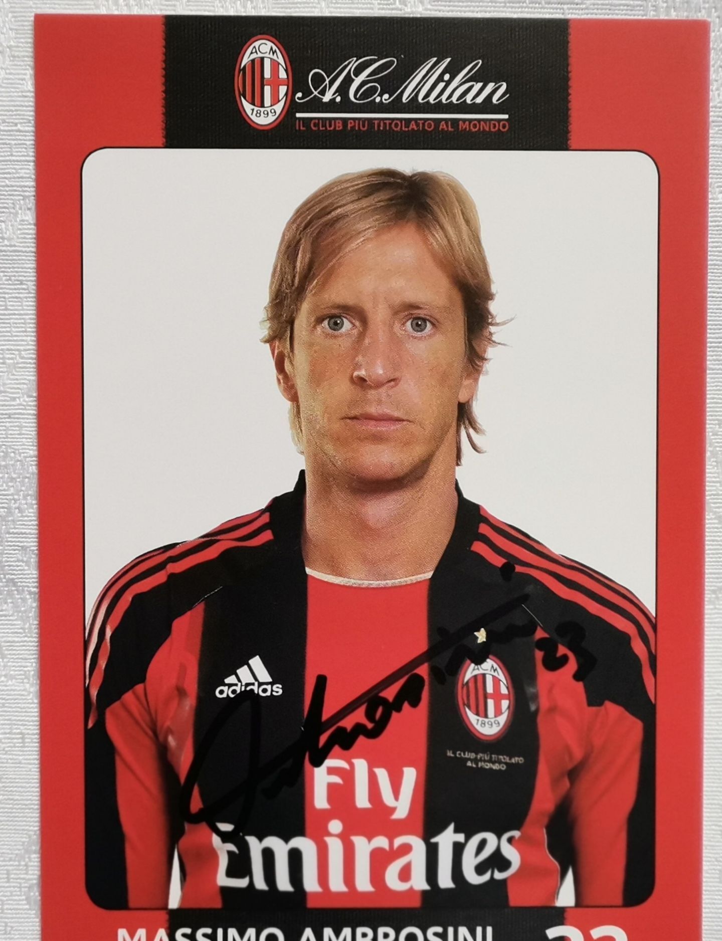 红黑军团小将崭露头角，辉煌欧冠舞台