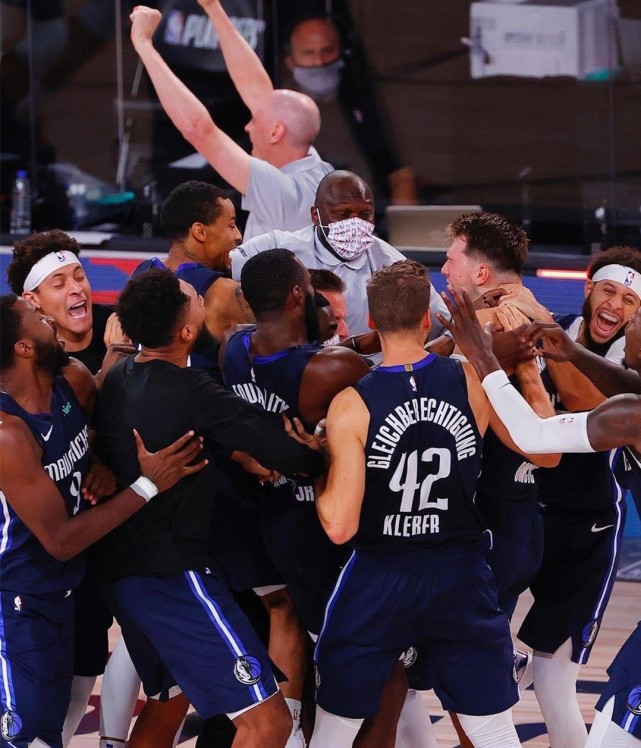 开云体育-GEN险胜TSM，ShowMaker完成史诗逆转八强赛3:1（北京）