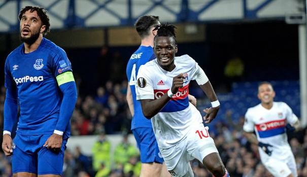 包含埃弗顿淘汰亚特兰大，连续三年进决赛的词条