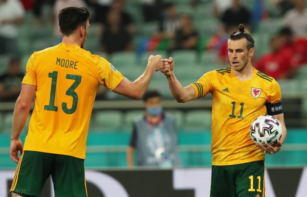 关于土耳其男篮完胜澳大利亚男篮，波特高光表现的信息