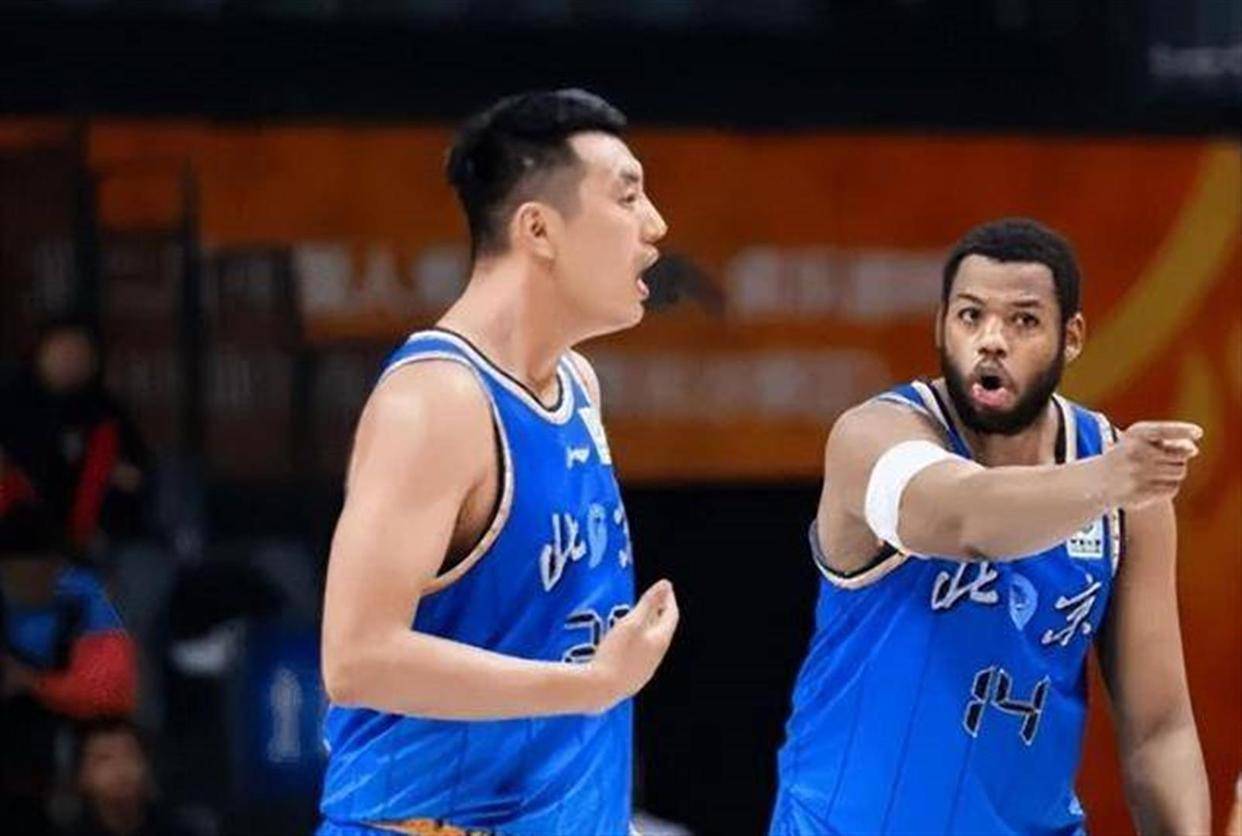 开云下载-北京队轻取骑士，胡金秋扛起全队